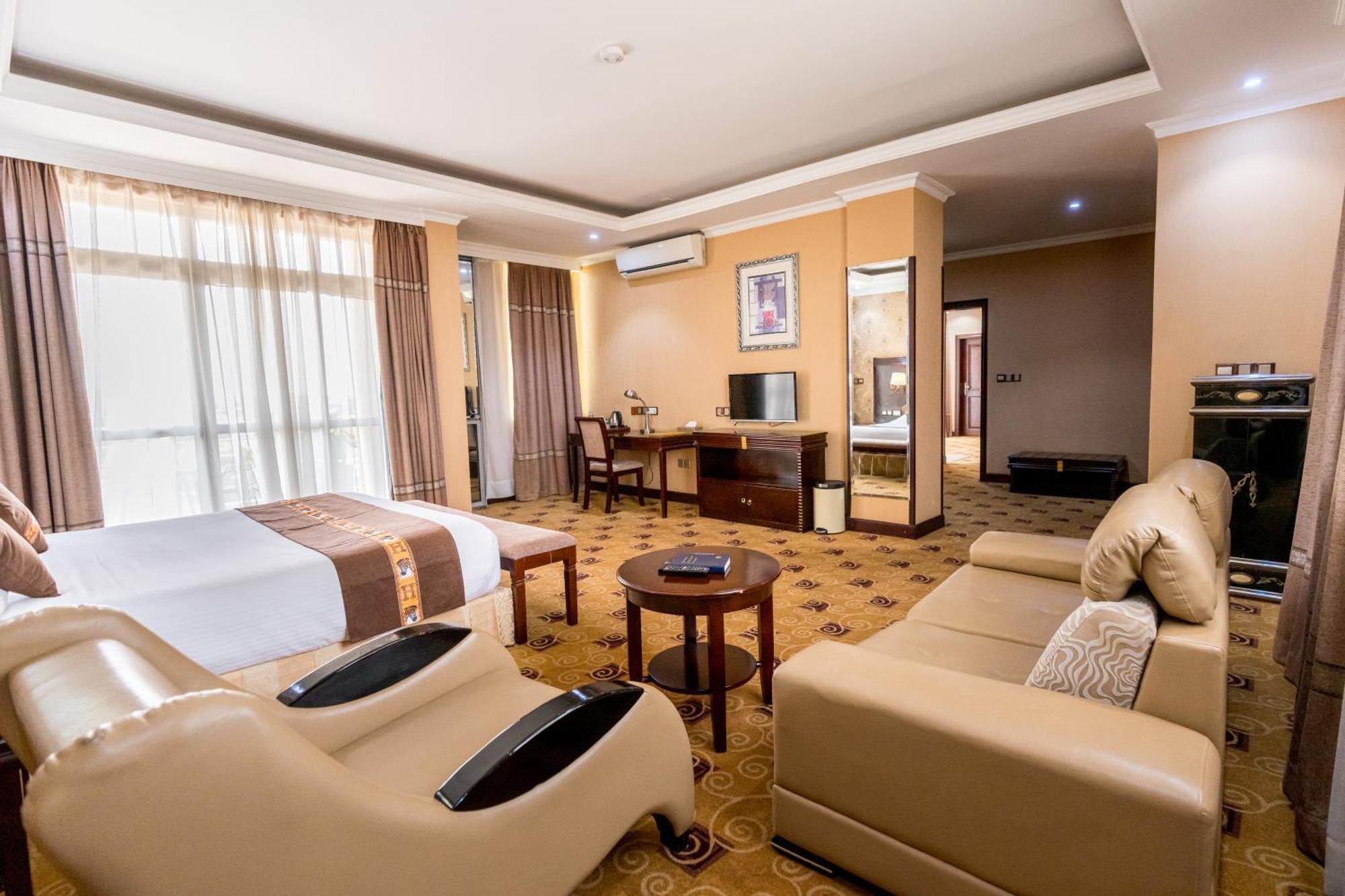 Lemigo Hotel 키갈리 외부 사진
